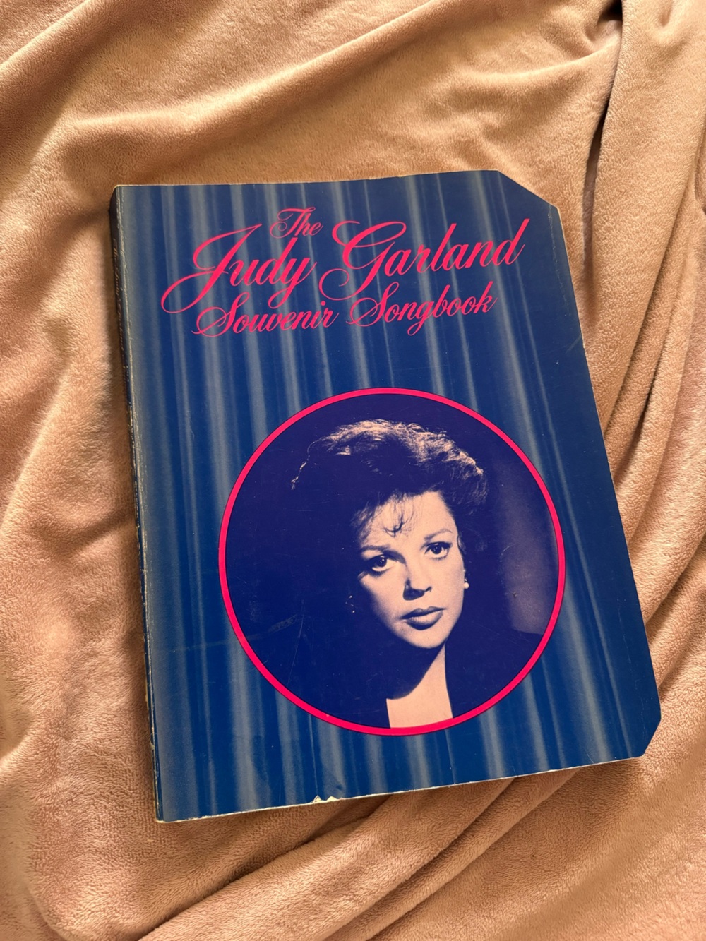 Judy Garland Souvenir Songbook - Blue